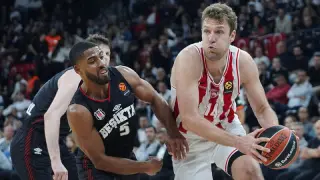Beşiktaş, Olympiakos'a karşı mücadele etti ama kaybetti
