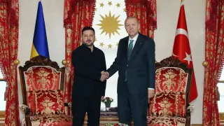 Erdoğan, Ukrayna lideri Zelenskiy'i Dolmabahçe'de ağırladı