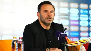 Galatasaray, Fenerbahçe'yi 2-1 mağlup etti, Buruk konuştu