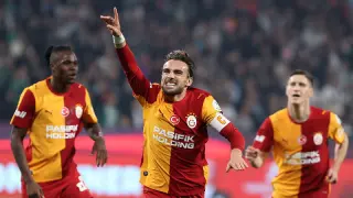 Galatasaray, Konyaspor'u 4-0 ile geçti