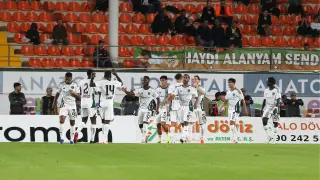Kocaelispor, Alanyaspor'u 2-1 yenerek galibiyet aldı