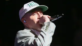 Macklemore Gazze'deki çocuklar için sahne aldı