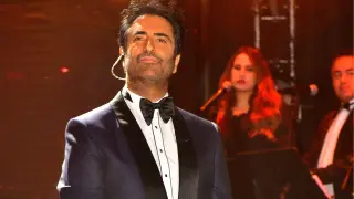 Mahsun Kırmızıgül, konser öncesi basın mensuplarıyla buluştu