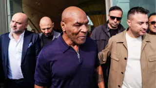 Mike Tyson İstanbul'a geldi, mutluluğunu paylaştı