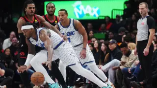 Raptors, NBA Kupası'nda Magic'e 121-114 yenildi