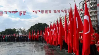 Siyasilerden Cumhuriyet Bayramı'na özel mesajlar yayımlandı