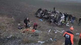 Van'da trafik kazasında yaralanan polis memuru şehit oldu
