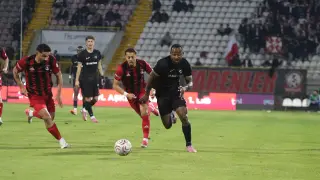 Vanspor, Boluspor'u 3-0 mağlup ederek 3 puanı aldı