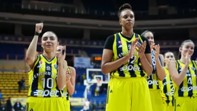 Fenerbahçe Opet, EuroLeague'de liderliği garantiledi!