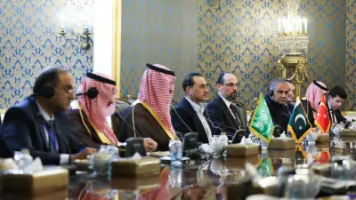 Tahran'da Türkiye, Suudi Arabistan ve Pakistan toplantısı