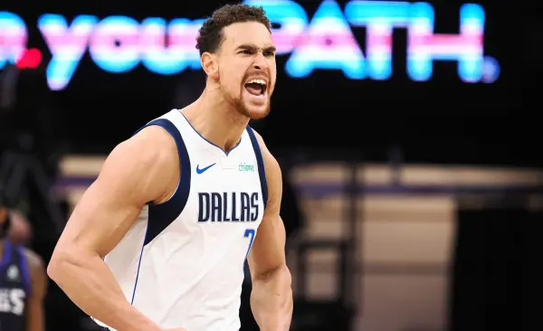 Fenerbahçe Dwight Powell ile sezon sonuna kadar anlaştı