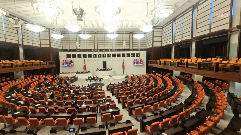 AK Parti, mavi vatan kanunu teklifini Meclis'e sunuyor
