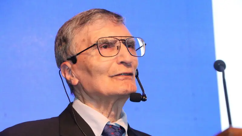 Aziz Sancar: Türk devletleri bilimde yarışmalı