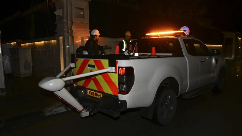 Elektrik kaçağına karşı caddelerde tarama yapılıyor