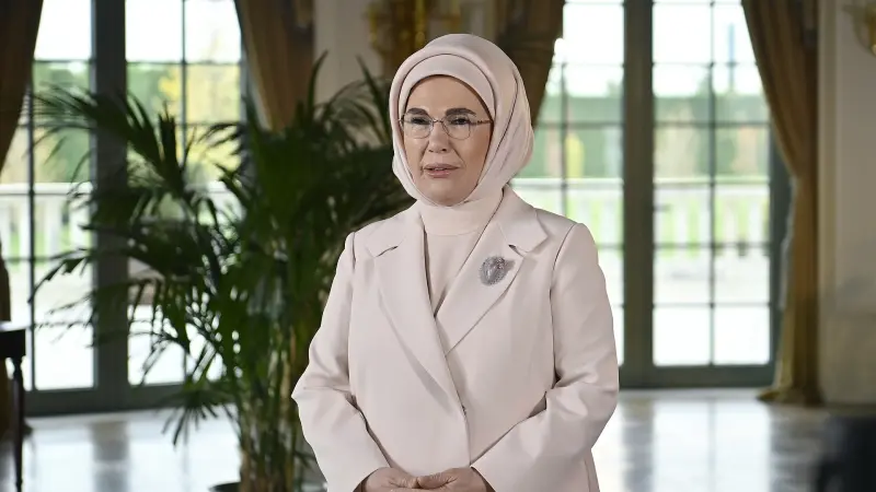 Emine Erdoğan, TDT Zirvesi'nde dayanışma mesajı verdi