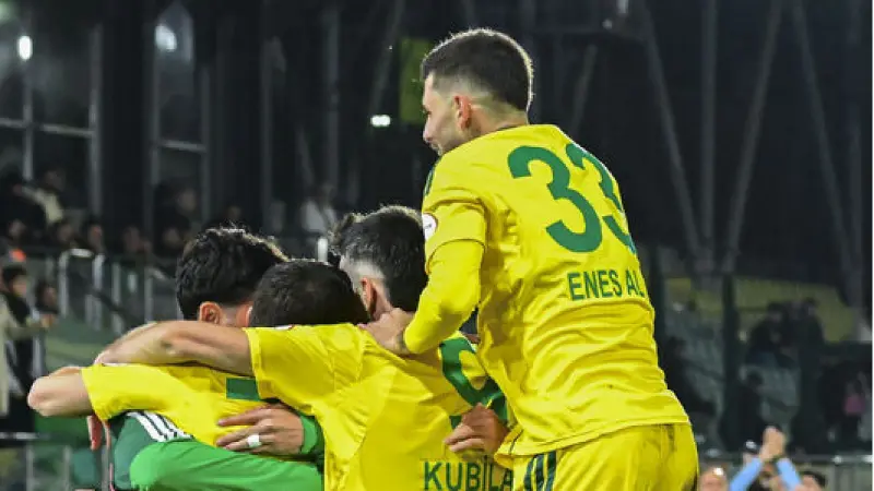 Esenler Erokspor, Keçiörengücü'nü 5 gollü maçta mağlup etti