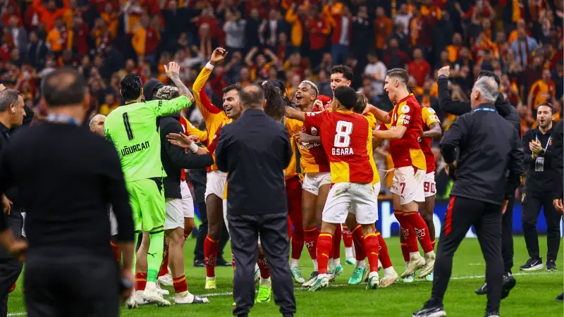 Galatasaray, Fenerbahçe derbisini kazandı ve kutladı