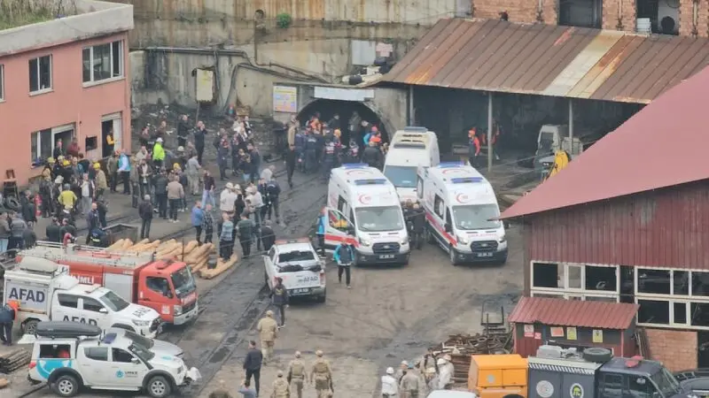 Grizu patlamasında 3 kişi hakkında gözaltı kararı verildi