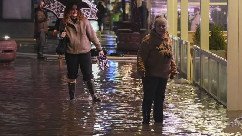 Meteoroloji'den Ege ve Doğu Anadolu için yağış uyarısı
